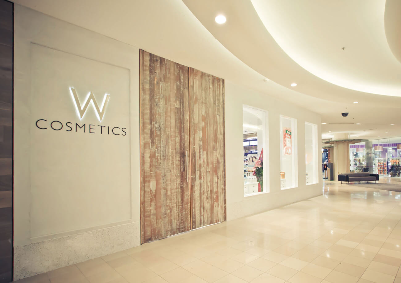 W Cosmetics Beauty Wonderland 02